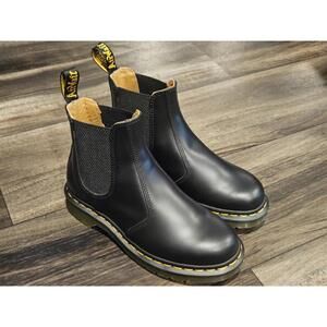 Dr. Martens 2976 Yellow Stitch Smooth Leather Chelsea Boots UK 4 US 6